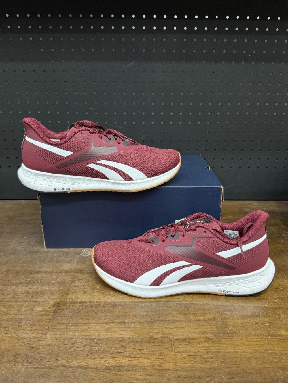 New W/ Box! Men's Energen Run 3 Maroon White Athletic Running Sneakers Size 13